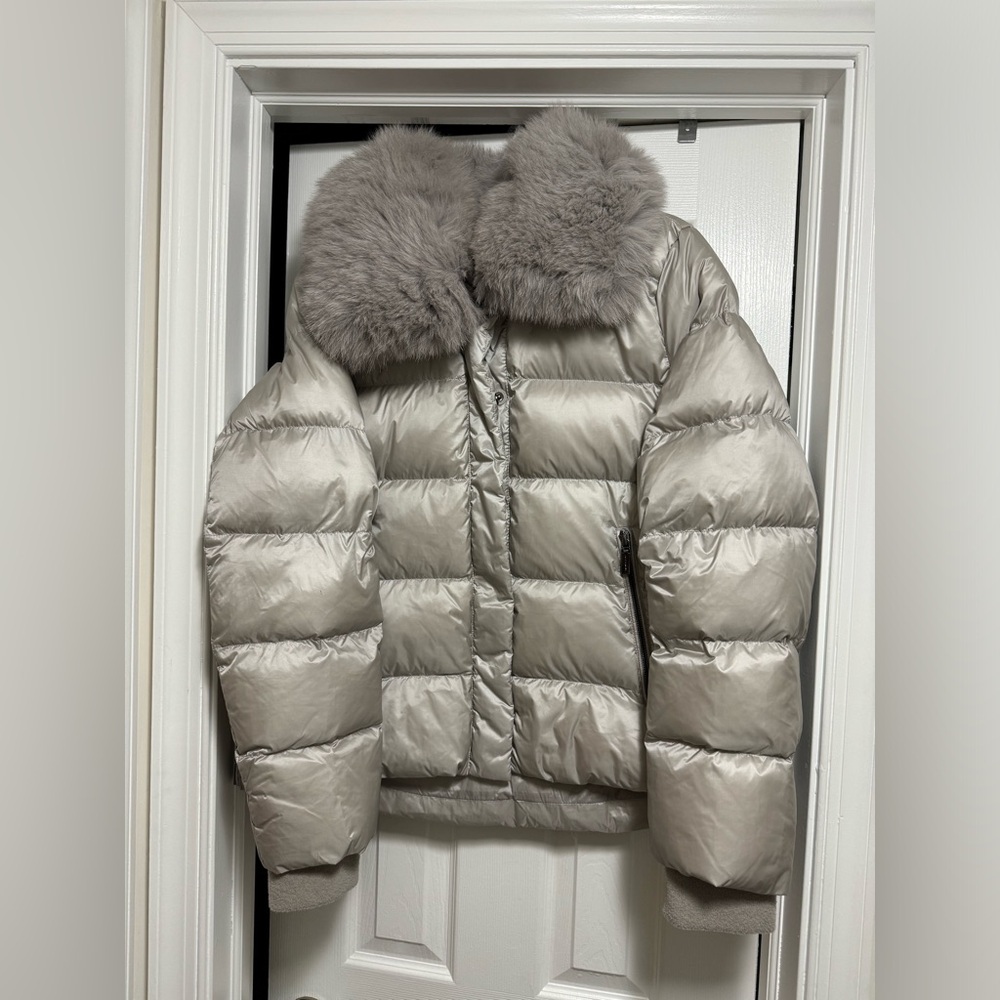 Dawn Levy silver XL coat down & fox fur collar. Women’s winter jacket. Silver.